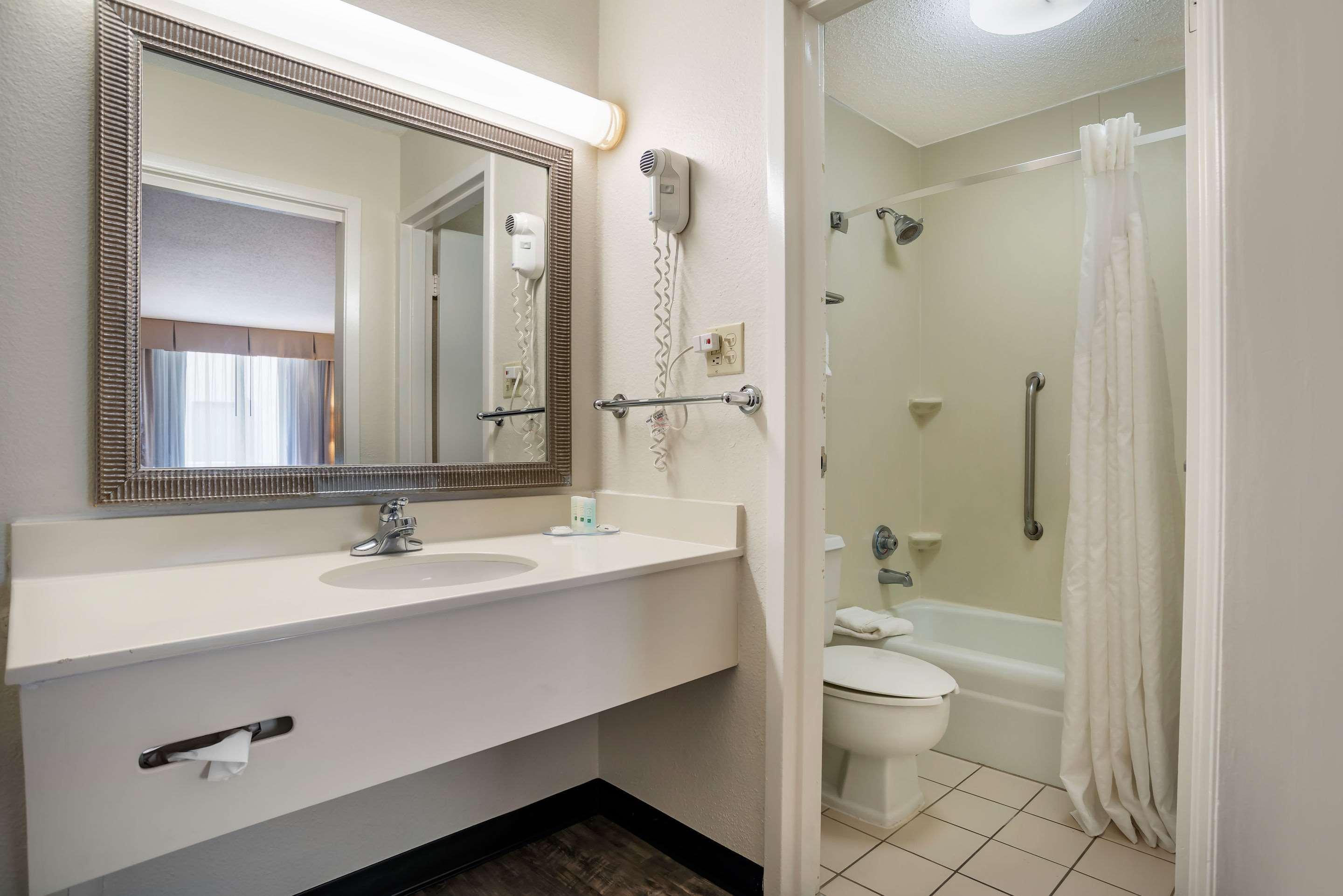 Quality Inn Baton Rouge East I-12 Exterior foto